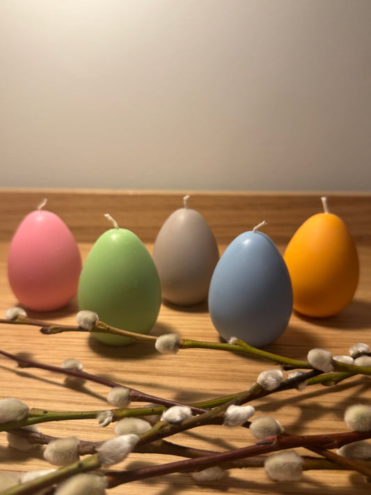 Easter egg candle